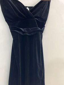 Elegant Black Velvet Mini Dress