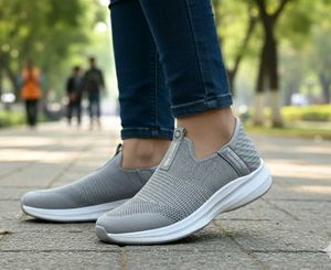 Women&#39;s Slip in sneakers Size 5 🔥