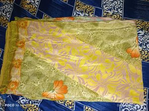 Crape Saree Foral Print