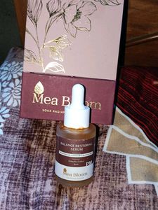 Mea Bloom Face Restoring night Serum