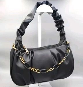Hand Bag 🛍️