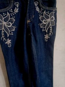 Skin Fit Jeans