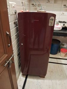 FRIDGE