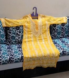 🆕️ Mirror Work Chikankari Kurti