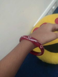 Red Bangles (Set of 2)