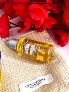 L&#39;Occitane Almond Shower Oil - Travel Size