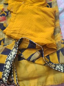 Combo Offer Of  Elegant Georgette Sarees