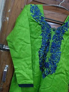 Green Embroidered Kurti With Dupatta
