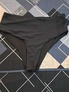 combo Of Four Imported Fabric Bra N Panty