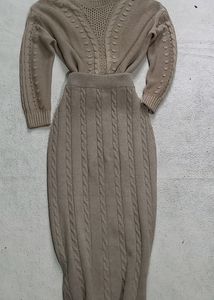 Two Piece Fits S-M