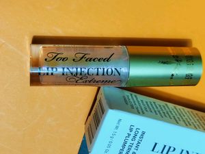 Original Too Faced Lip Injection
