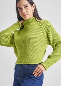woman solid pullover
