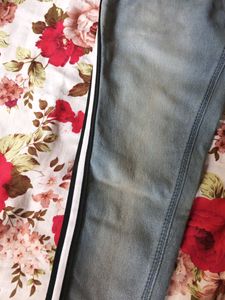 Stylish Side Stripe Jeans