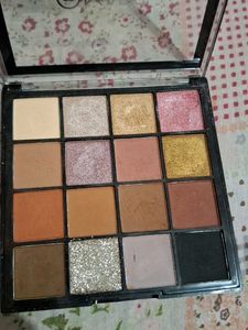 Mars Eyeshadow Palette