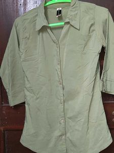 Olive Green 3/4 Sleeve Button-Down
