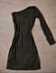 Black One-Shoulder Long Sleeve Dress