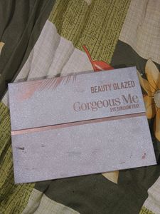 Beauty Glazed Gorgeous Me Eyeshadow Palette