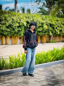 Most Viral Baggy jeans