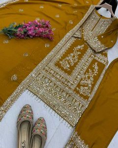 Kurta Pant With Dupatta Set