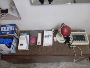 Beauty parlour products for sales