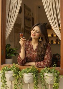 Royal Mehndi Bloom 🌿 Elegance in Crepe ✨ Now!