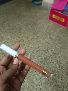 Myglamm Liquid Matte Lipstick Shade LM70