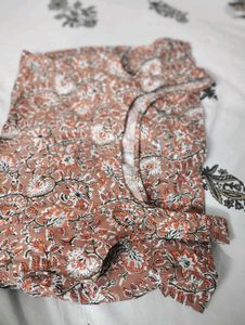 Cute Short Kurti (s)