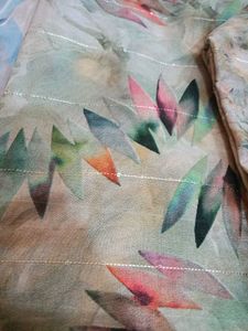 Elegant Floral Print Saree