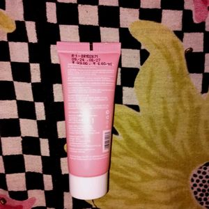 Dot &amp;Key Watermelon Face Wash Sample