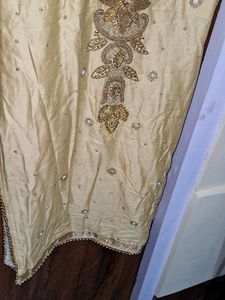 Elegant Embellished Kurta | M size |