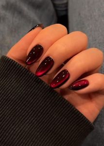 Red Press On Nails