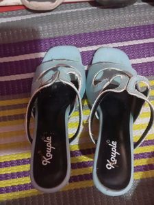 Kouple Blue pencil heel
