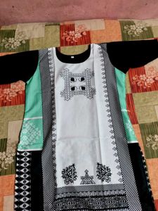 Elegant Printed Kurta