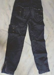 The Mens Trending Cargo Jeans