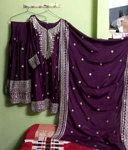 New/Unused Heavy Embroidered Sharara Set