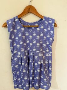 Xs/ S Cute Floral Print Short Kurti