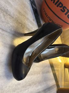 Modini Black Heels - VERY COMFORTABLE  HEEL