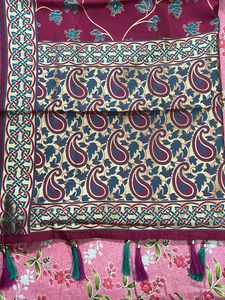 Elegant Maroon &amp; Gold Saree