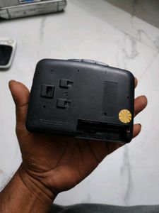 Congli Walkman (Untested, As Its Condition)