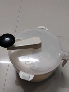 Roti Dough Maker With Measuring Cups