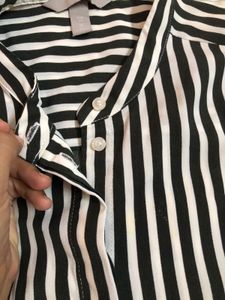 White And Black Striped H&amp;M Shirt