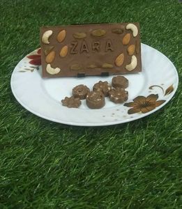 Custeamize Nutty Chocolate Bar