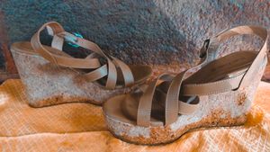 Marc Loire Platform Heels