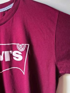 Levis Tshirt