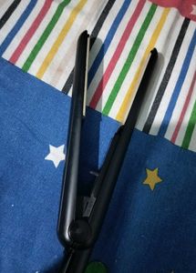 Philips SalonStraight Essential Hair Straightener