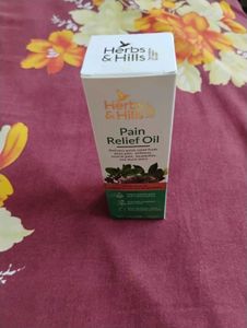 Herbs &amp; Hills Pain Relief Oil