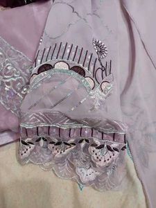 Elegant Embroidered Pakistani Kurta Set