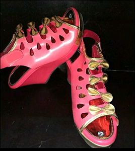 Rose Colour Heels 👠
