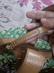 Orignal Tommy Hilfiger Handbag