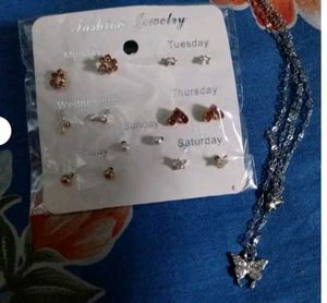 Gold Chain Necklace with Red Stone